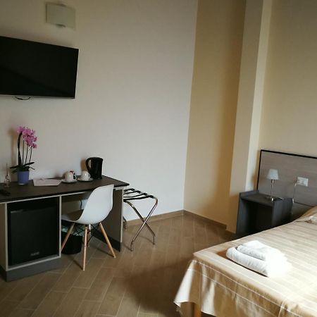 La Formica Hotel Civitavecchia Eksteriør billede