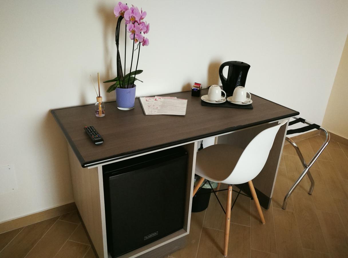 La Formica Hotel Civitavecchia Eksteriør billede